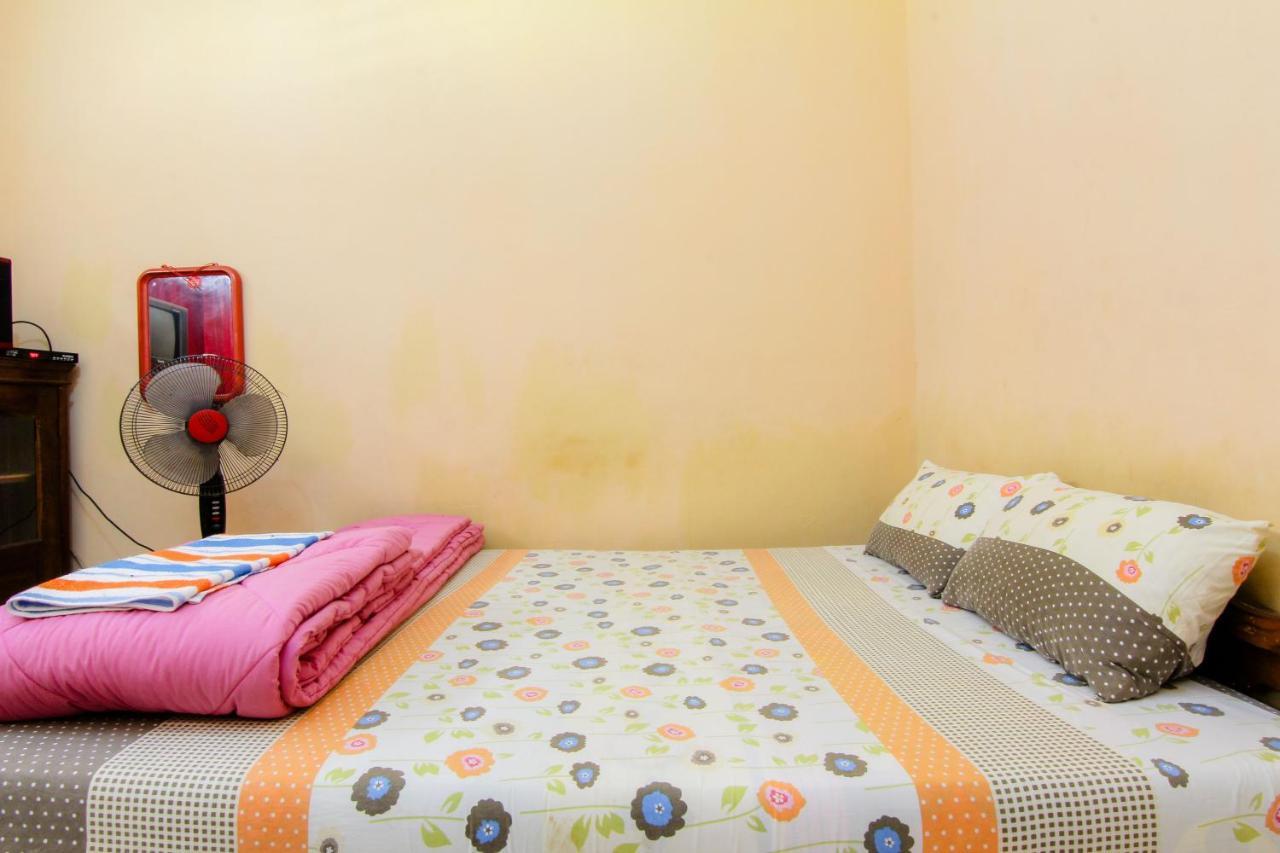 Losmen Melati Hotell Bantul Eksteriør bilde